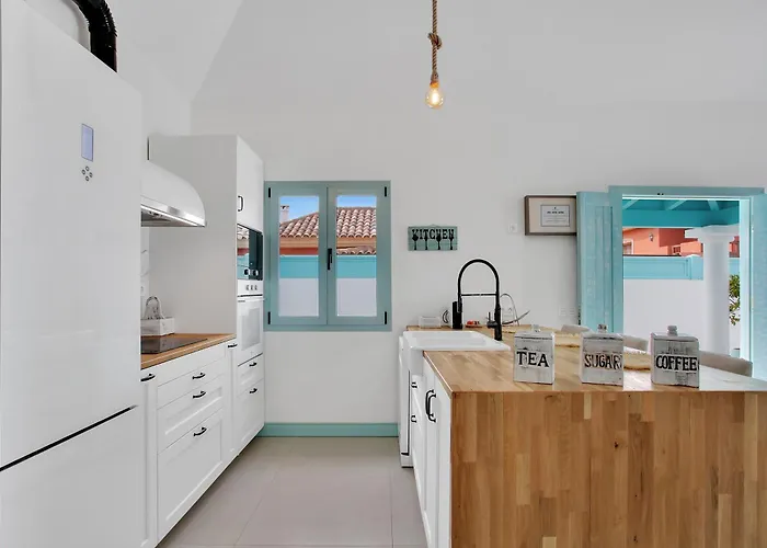 Orange Light With Private Pool Вилла