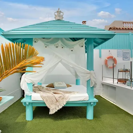 Orange Light With Private Pool 빌라 코라레호