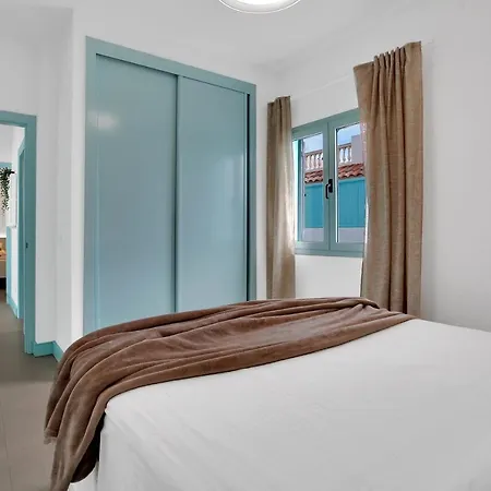 Orange Light With Private Pool Villa