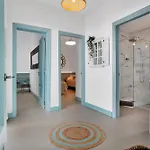 Orange Light With Private Pool * Κοραλέχο