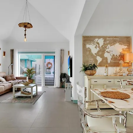 Βίλα Orange Light With Private Pool *