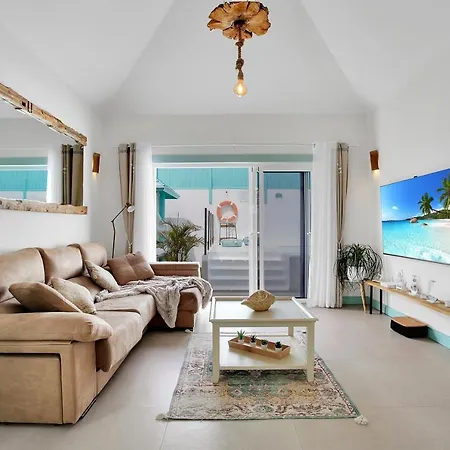 Orange Light With Private Pool Villa Corralejo