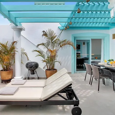 Orange Light With Private Pool Villa