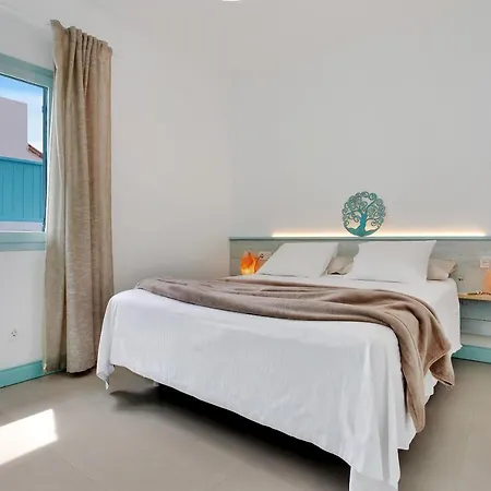 Orange Light With Private Pool Κοραλέχο