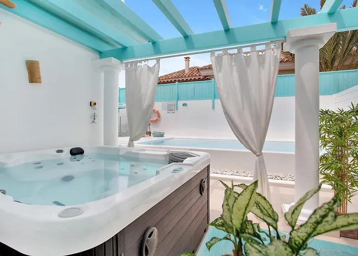 Orange Light With Private Pool Villa *