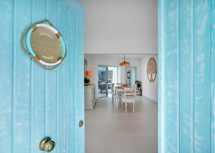 Orange Light With Private Pool *