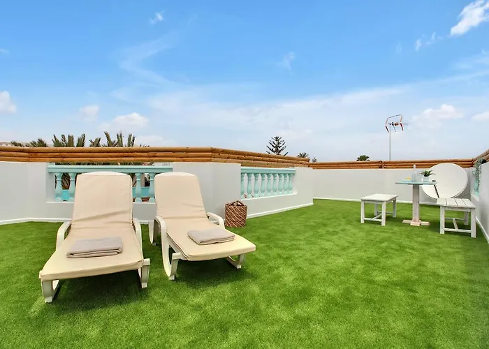 Orange Light With Private Pool * Corralejo